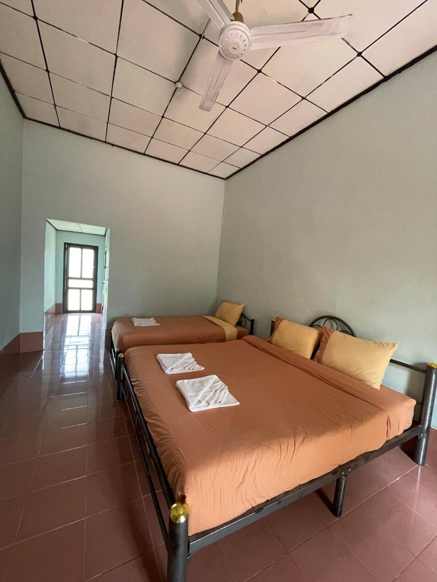 Thakhek Travel Lodge Esterno foto