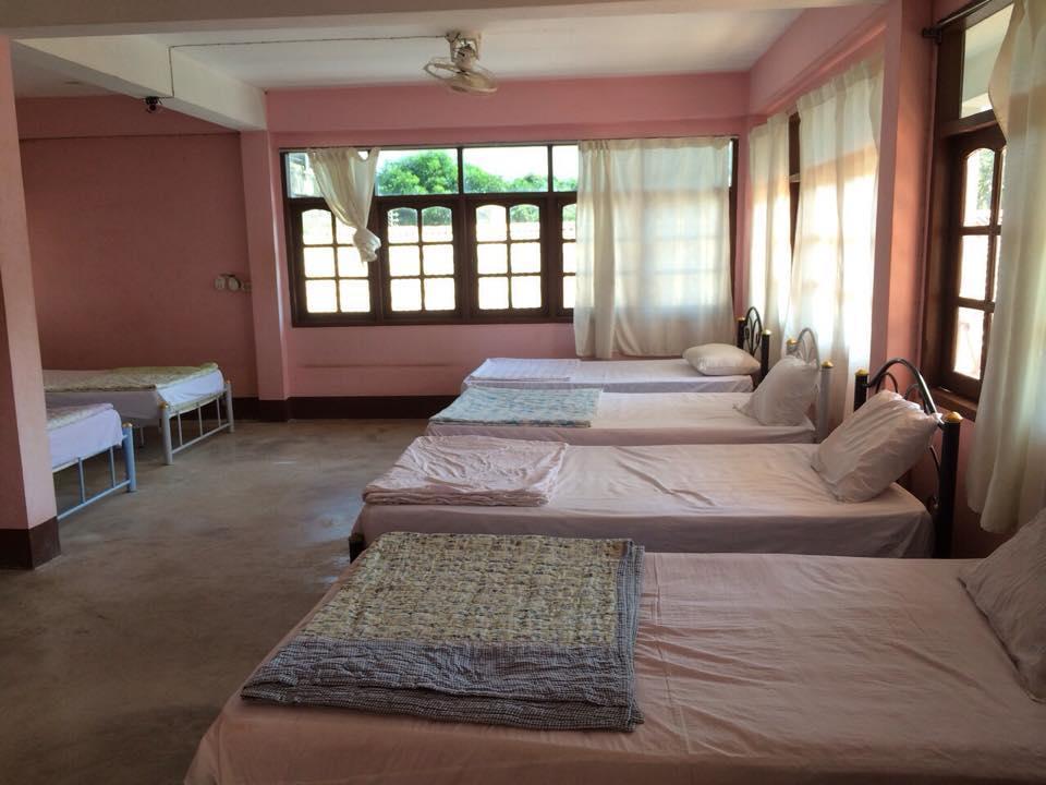 Thakhek Travel Lodge Esterno foto