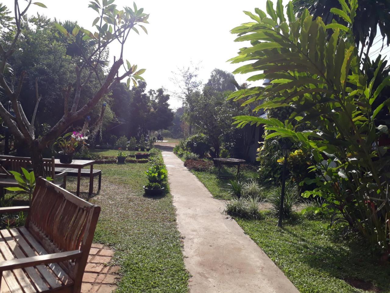Thakhek Travel Lodge Esterno foto