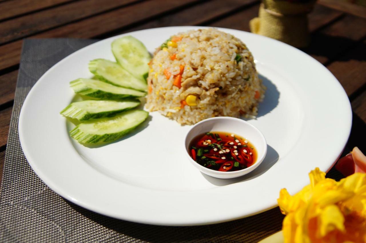 Thakhek Travel Lodge Esterno foto